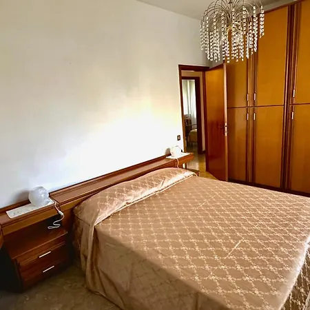 S325 - Sirolo, Quadrilocale In Centro Con Giardino E Posto Auto *