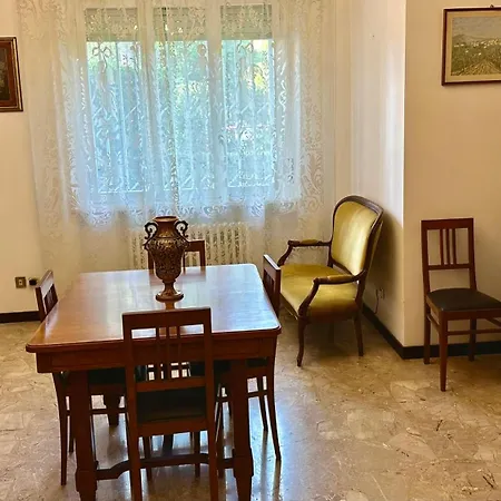 S325 - Sirolo, Quadrilocale In Centro Con Giardino E Posto Auto