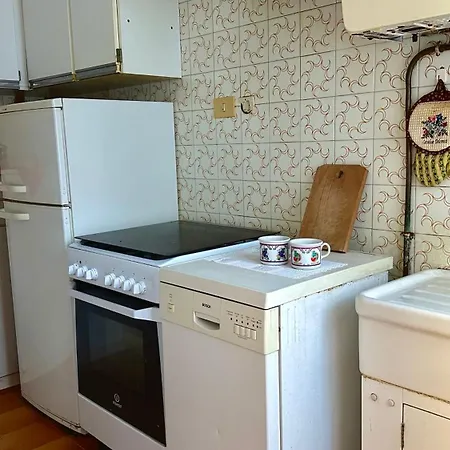 S325 - Sirolo, Quadrilocale In Centro Con Giardino E Posto Auto